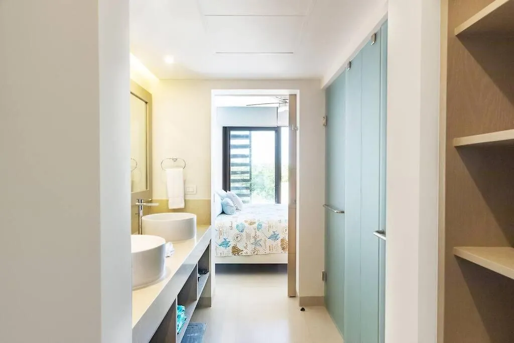 4 Bed/3Bath Penthouse Lorena Ochoa-Corasol Playa del Carmen Mexique