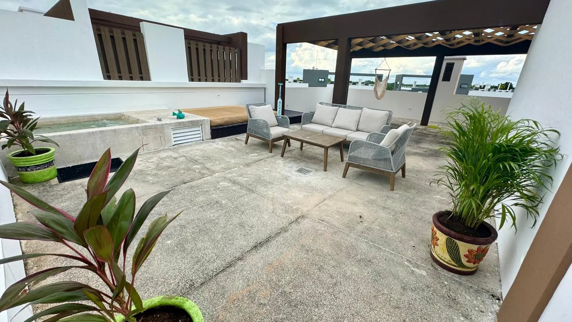 4 Bed/3Bath Penthouse Lorena Ochoa-Corasol Playa del Carmen Mexique